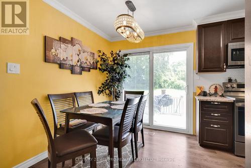 18 Cedarview Drive, Kawartha Lakes, ON - Indoor Photo Showing Dining Room