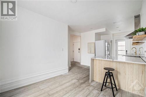 286 Kent Street, Ottawa, ON - Indoor Photo Showing Kitchen