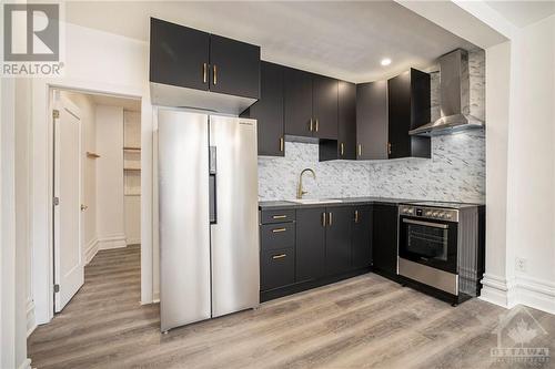 286 Kent Street, Ottawa, ON - Indoor Photo Showing Kitchen