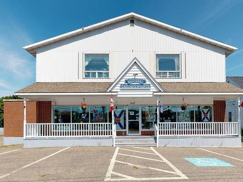 9027/9029 Commercial Street, New Minas, NS 