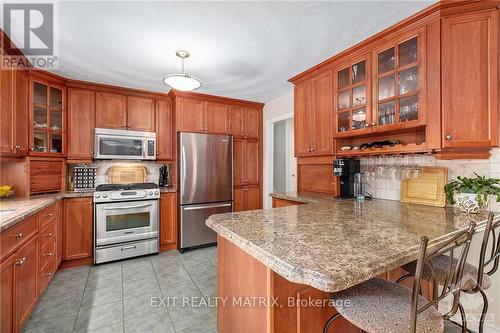 1430 Notre-Dame Street, Prescott And Russell, ON - Indoor Photo Showing Kitchen