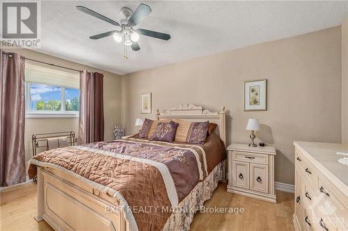 1430 Notre-Dame Street, Prescott And Russell, ON - Indoor Photo Showing Bedroom