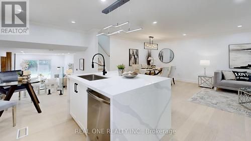 29 Corning Road, Toronto (Don Valley Village), ON - Indoor Photo Showing Kitchen With Upgraded Kitchen