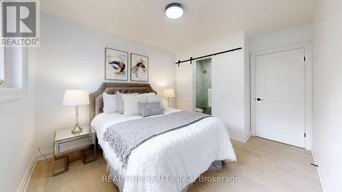 29 Corning Road, Toronto (Don Valley Village), ON - Indoor Photo Showing Bedroom