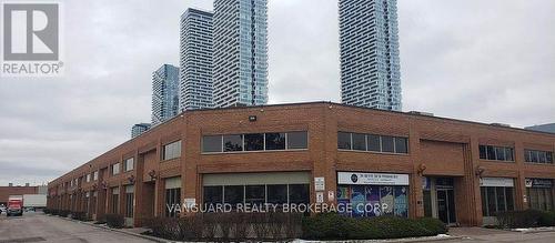 13 - 207 Edgeley Boulevard, Vaughan, ON 