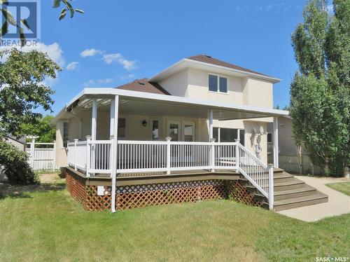 529 King Crescent, Warman, SK - Outdoor With Deck Patio Veranda