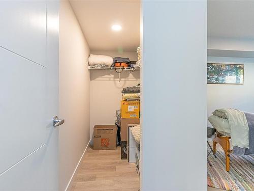 106-4820 Cedar Ridge Pl, Nanaimo, BC - Indoor Photo Showing Other Room