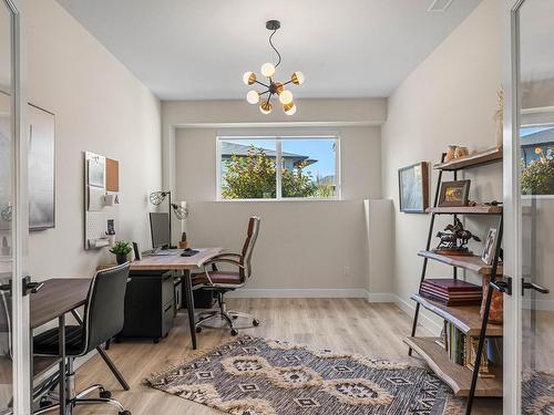 323 Rue Cheval Noir, Kamloops, BC - Indoor Photo Showing Office