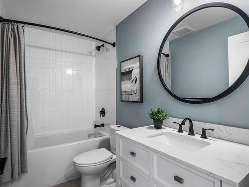 323 Rue Cheval Noir, Kamloops, BC - Indoor Photo Showing Bathroom