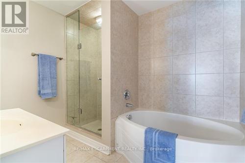 607 - 40 Old Mill Road, Oakville (Old Oakville), ON - Indoor Photo Showing Bathroom