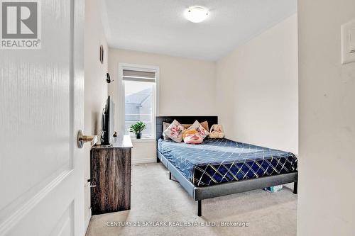 15 Bretlon Street, Brampton, ON - Indoor Photo Showing Bedroom