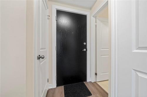 2750 King Street E|Unit #215, Hamilton, ON - Indoor Photo Showing Other Room