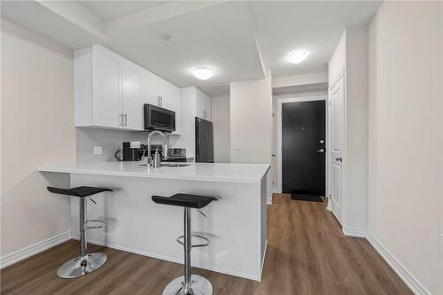 2750 King Street E|Unit #215, Hamilton, ON - Indoor Photo Showing Kitchen With Upgraded Kitchen