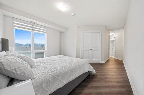 2750 King Street E|Unit #215, Hamilton, ON - Indoor Photo Showing Bedroom