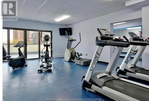 150 Park Street West Unit# 1801, Windsor, ON - Indoor Photo Showing Gym Room