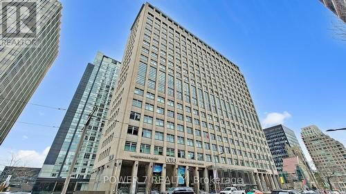 1526 - 111 St Clair Avenue, Toronto (Yonge-St. Clair), ON - Outdoor With Facade