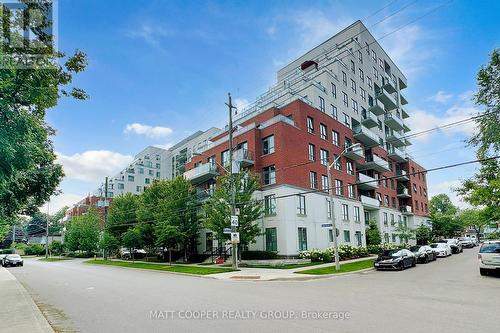 909 - 22 East Haven Drive, Toronto (Birchcliffe-Cliffside), ON - Outdoor With Facade