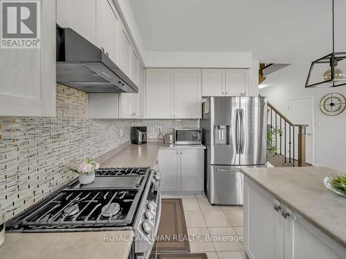 68 Mcwatters Street, Hamilton, ON - Indoor Photo Showing Kitchen