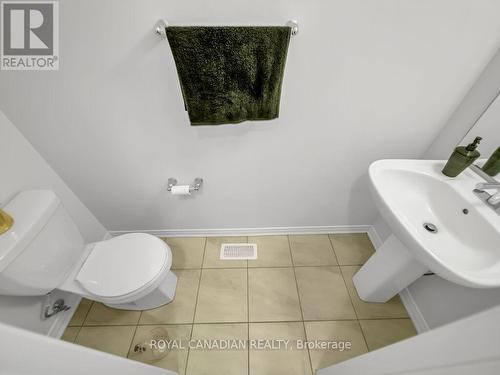 68 Mcwatters Street, Hamilton, ON - Indoor Photo Showing Bathroom