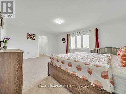 68 Mcwatters Street, Hamilton, ON - Indoor Photo Showing Bedroom