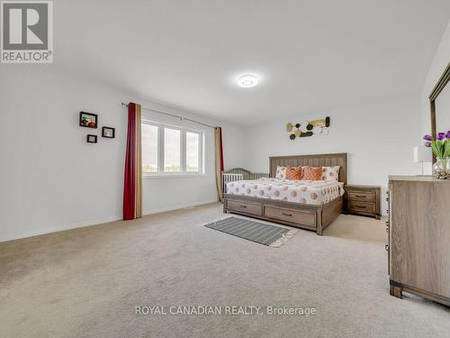 68 Mcwatters Street, Hamilton, ON - Indoor Photo Showing Bedroom