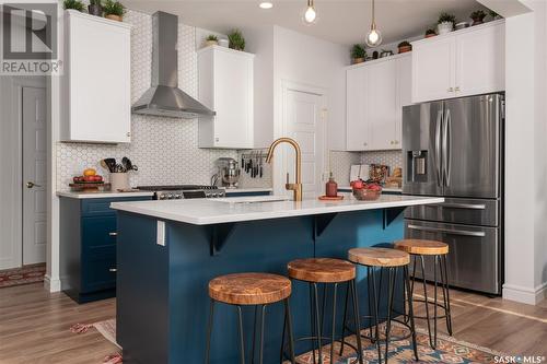 326 Schmeiser Bend, Saskatoon, SK - Indoor Photo Showing Kitchen With Stainless Steel Kitchen With Upgraded Kitchen