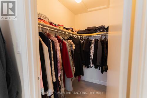 Master Walk in closet - 26 - 120 Centre Street, London, ON - Indoor With Storage