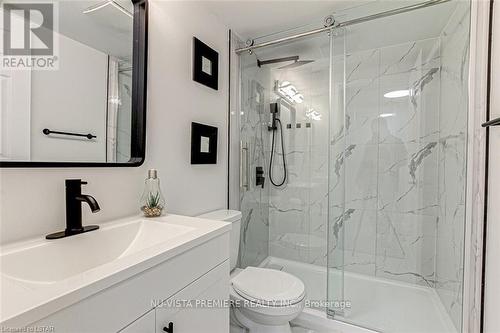 26 - 120 Centre Street, London, ON - Indoor Photo Showing Bathroom