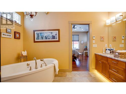 13345 Shoreline Drive, Lake Country, BC - Indoor Photo Showing Bathroom