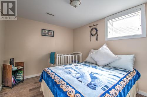 2611 6 Highway, Lumby, BC - Indoor Photo Showing Bedroom