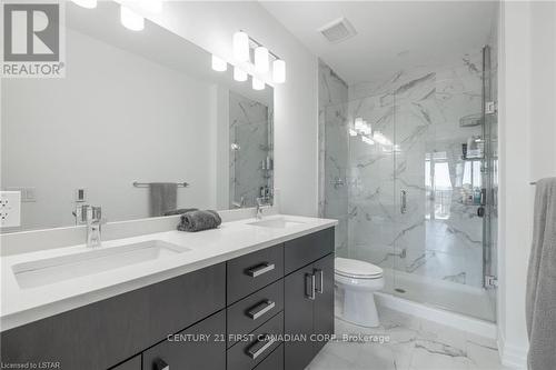 908 - 460 Callaway Road, London, ON - Indoor Photo Showing Bathroom