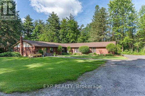 10608 Longwoods Road, Middlesex Centre (Delaware Town), ON - Outdoor