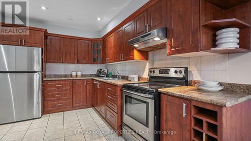 207 - 6442 Finch Avenue W, Toronto (Mount Olive-Silverstone-Jamestown), ON - Indoor Photo Showing Kitchen