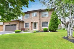 3 Suter Crescent  Dundas, ON L9H 6R6