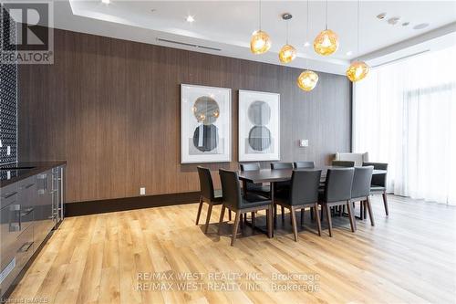 315 - 4208 Dundas Street W, Toronto (Edenbridge-Humber Valley), ON - Indoor Photo Showing Dining Room