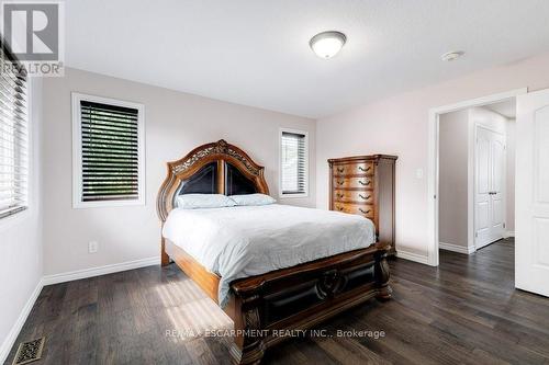 58 Province Street N, Hamilton (Crown Point), ON - Indoor Photo Showing Bedroom