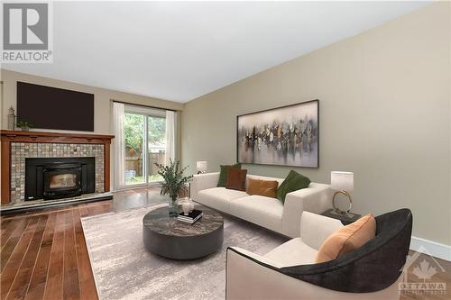 6085 Meadowhill Crescent, Ottawa, ON - Indoor Photo Showing Living Room With Fireplace