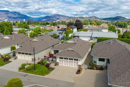 127-1405 Guisachan Place, Kelowna, BC - Outdoor With View