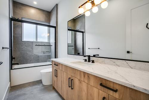 7-830 Westview Way, West Kelowna, BC - Indoor Photo Showing Bathroom