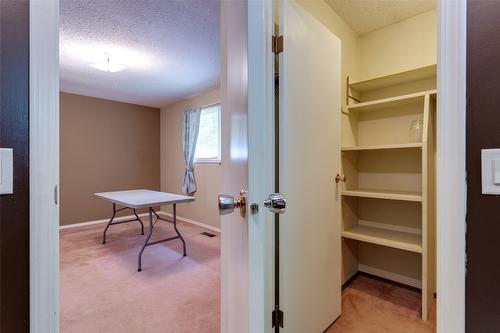 1261 Brentwood Road, West Kelowna, BC - Indoor