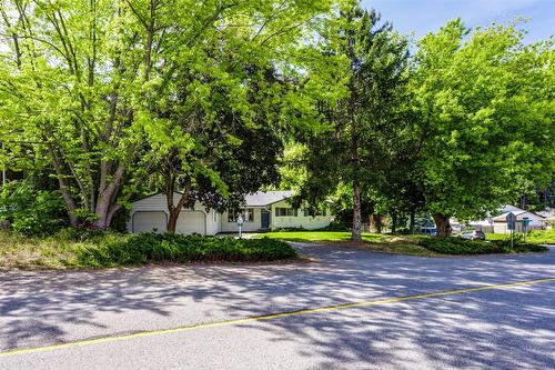 1261 Brentwood Road, West Kelowna, BC - Outdoor