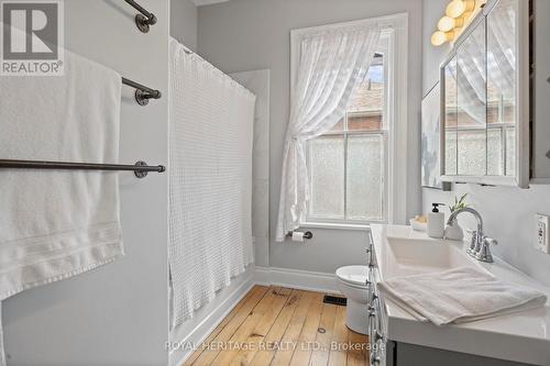 147 King Street E, Clarington (Bowmanville), ON - Indoor Photo Showing Bathroom