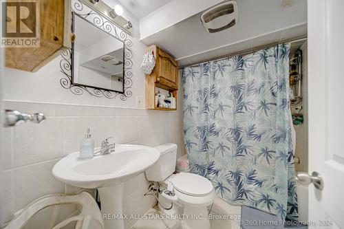 4 Wickson Trail, Toronto (Malvern), ON - Indoor Photo Showing Bathroom