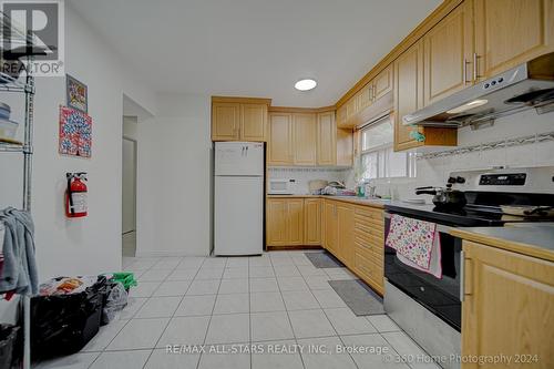 4 Wickson Trail, Toronto (Malvern), ON - Indoor Photo Showing Kitchen