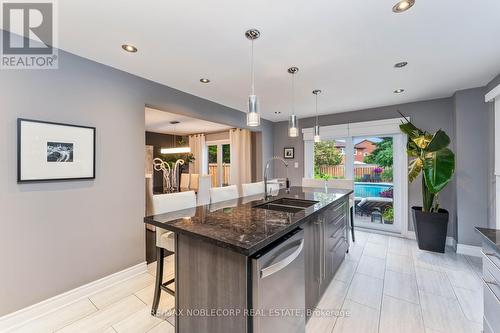 170 Marlott Road, Vaughan (Maple), ON - Indoor Photo Showing Kitchen With Double Sink With Upgraded Kitchen