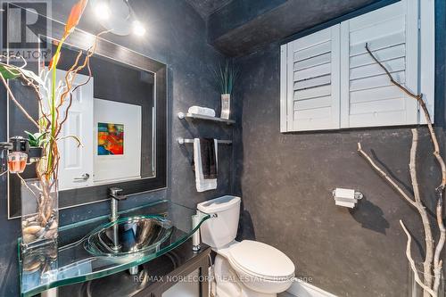 170 Marlott Road, Vaughan (Maple), ON - Indoor Photo Showing Bathroom