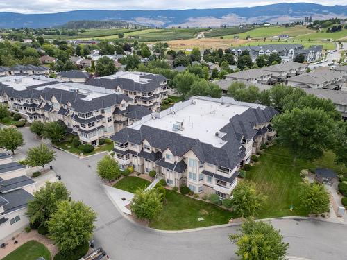 102-315 Whitman Road, Kelowna, BC - Outdoor With View