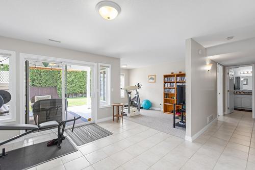 4622 Darin Place, Kelowna, BC - Indoor