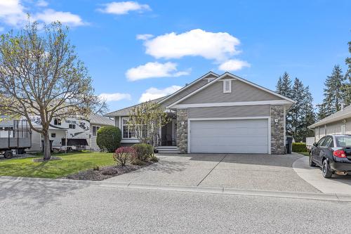 4622 Darin Place, Kelowna, BC - Outdoor With Facade