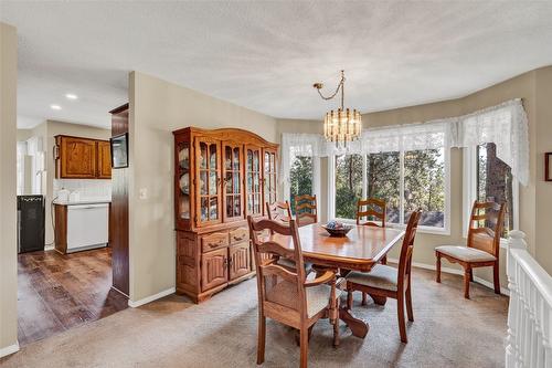 2652 Monford Road, Kelowna, BC - Indoor Photo Showing Dining Room